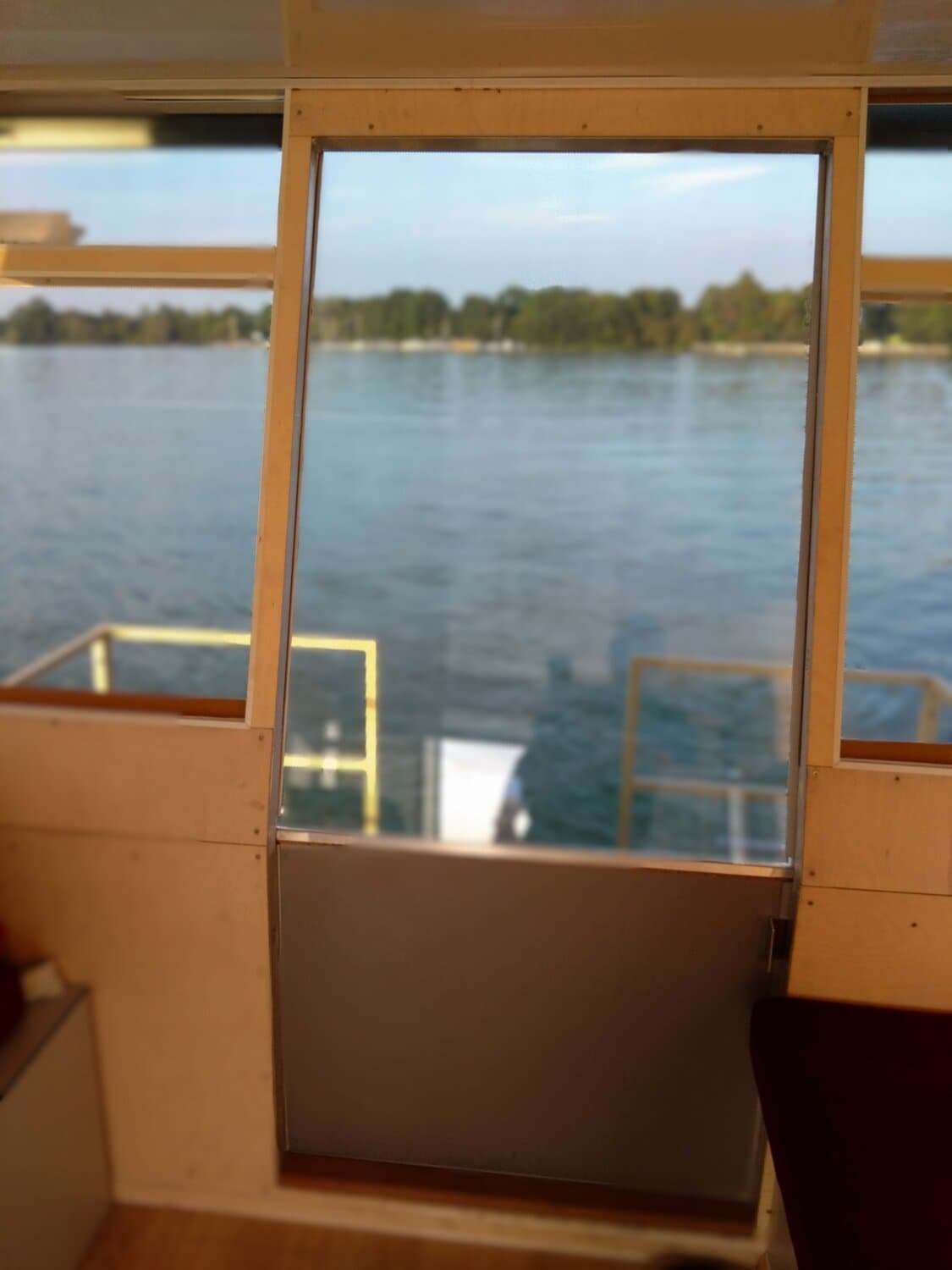 MEBOW Tiny Houseboat trailerbar – Bild 10