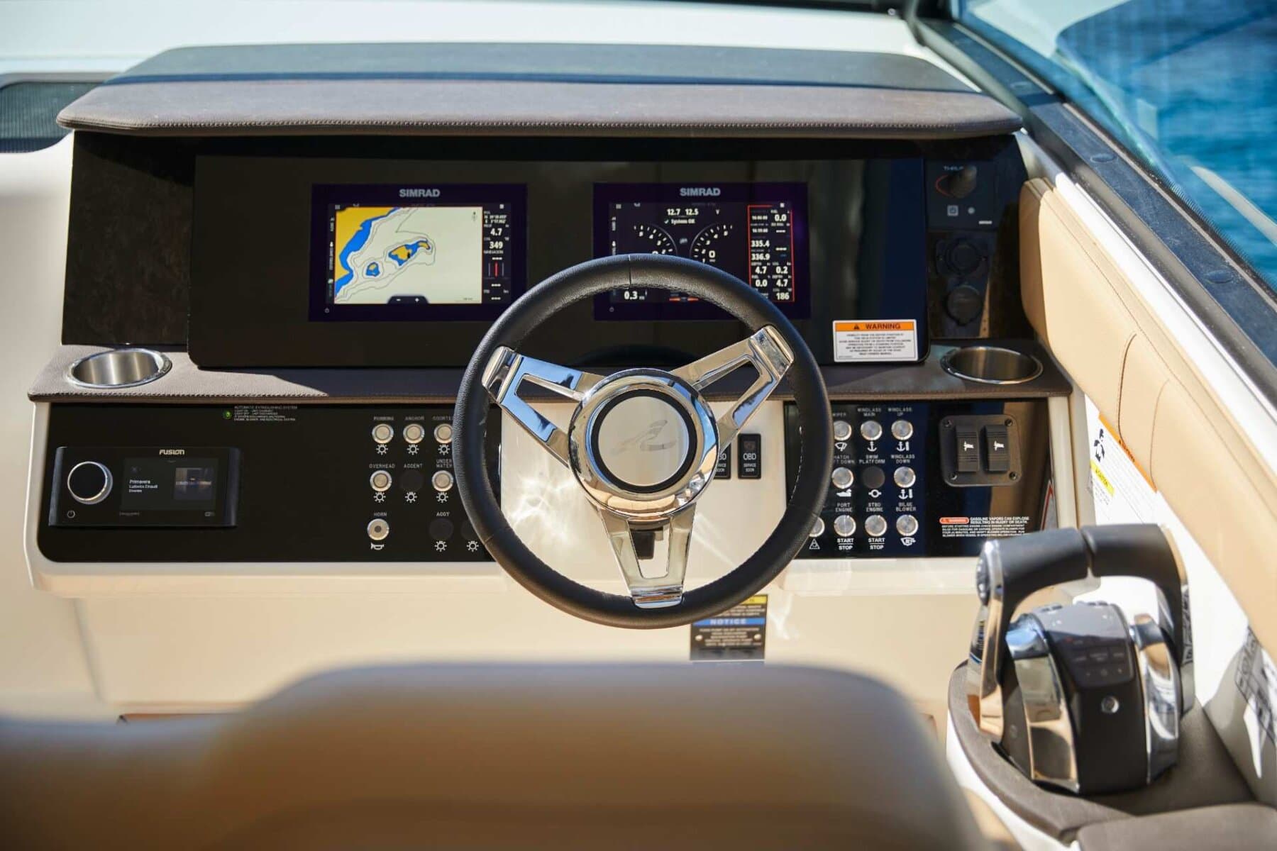 Yacht SEA RAY 320 SUNDANCER 2023 2x MerCruiser 6.2l MPI ECT 350 PS einwandfreier Zust. – Bild 6