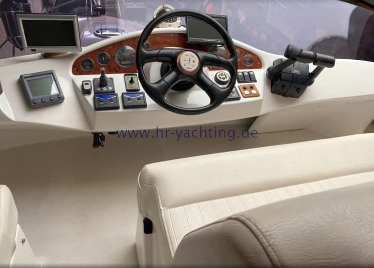Galeon 330 Fly *reduziert* – Bild 3
