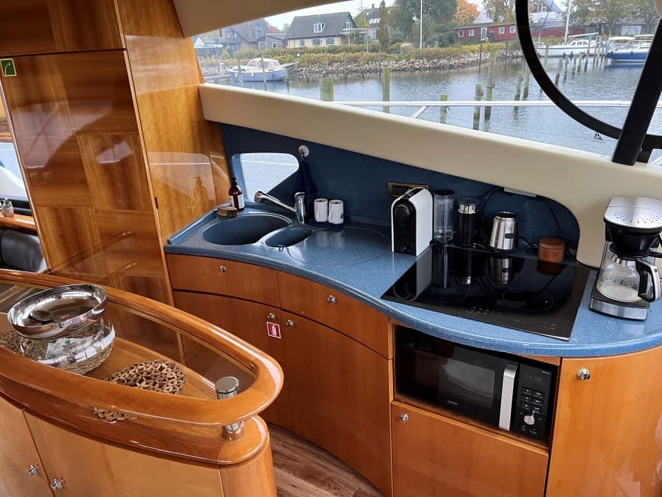 Azimut 55 – Bild 9