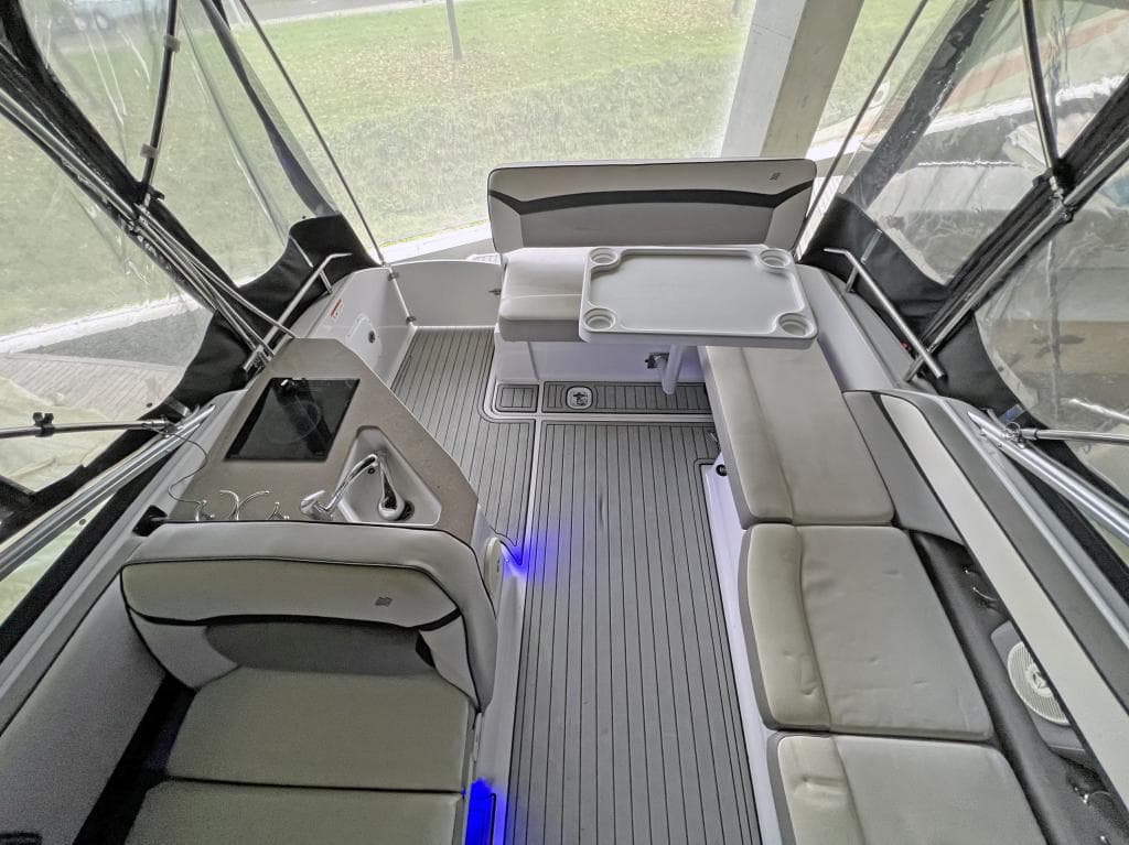 Four Winns V255 Bodenseezulassung – Bild 4