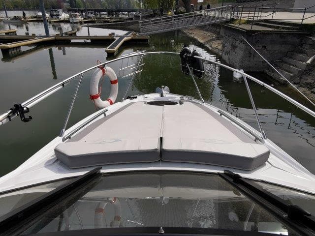 Cobrey 28 SC/SCL mit Bodenseezulassung 300 PS – Bild 11