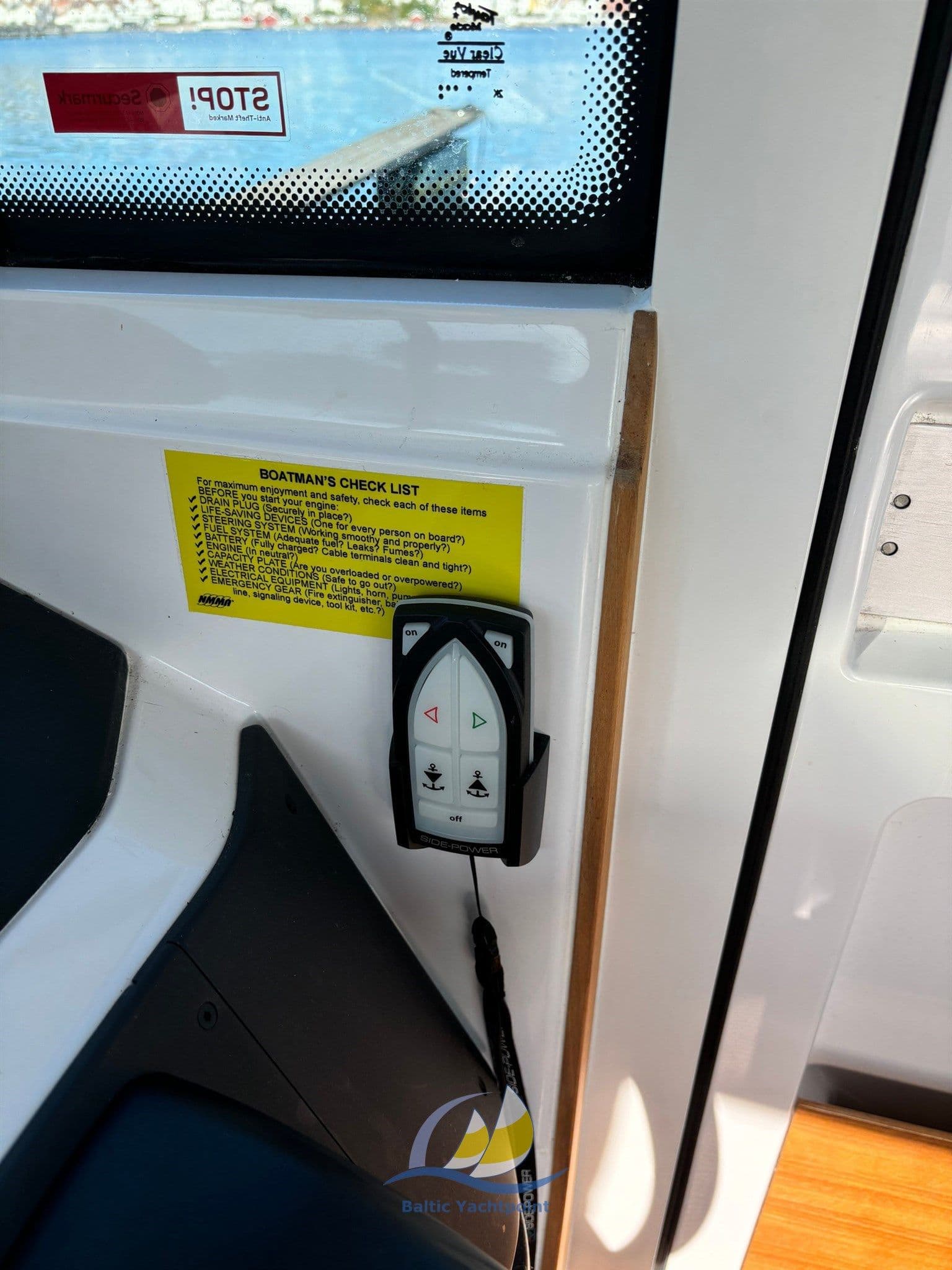 Axopar 28 AC MK2 – Bild 8