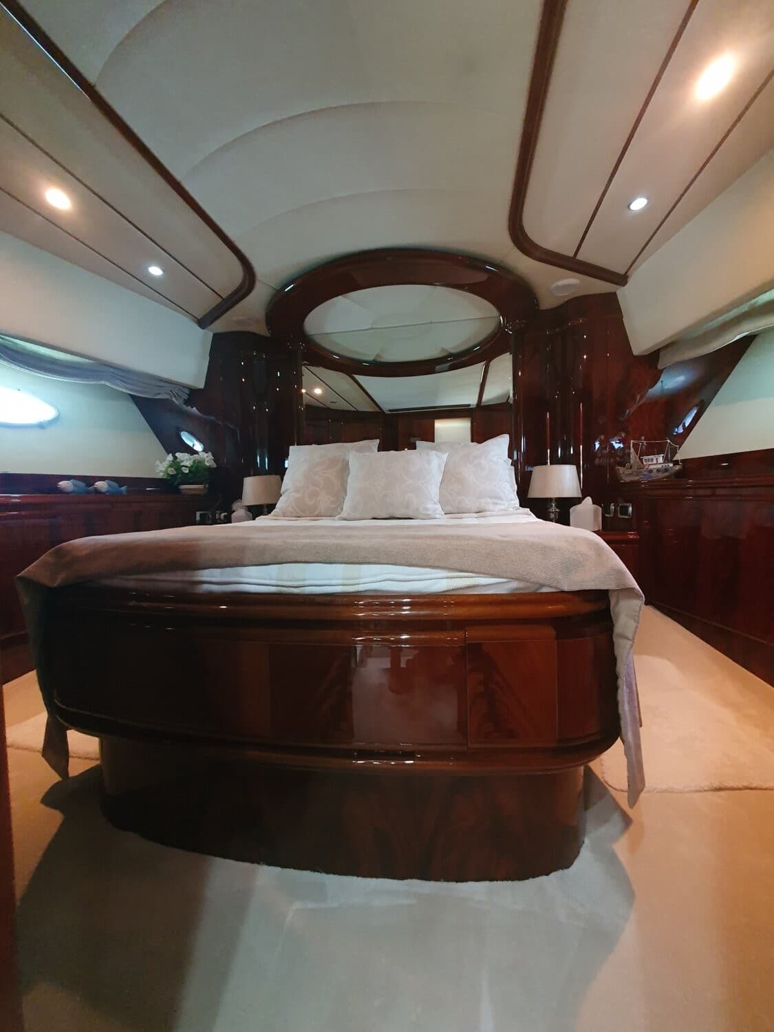 Astondoa 72 GLX – Bild 9