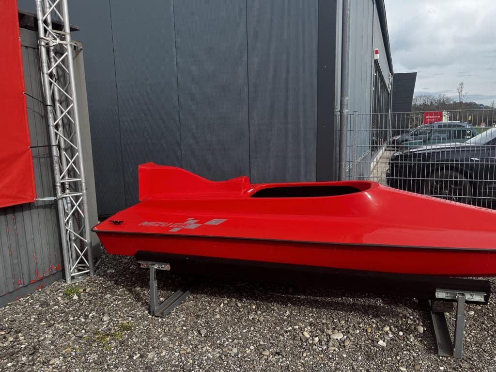 Mizu GT60 Carbon Rennboot – Bild 8