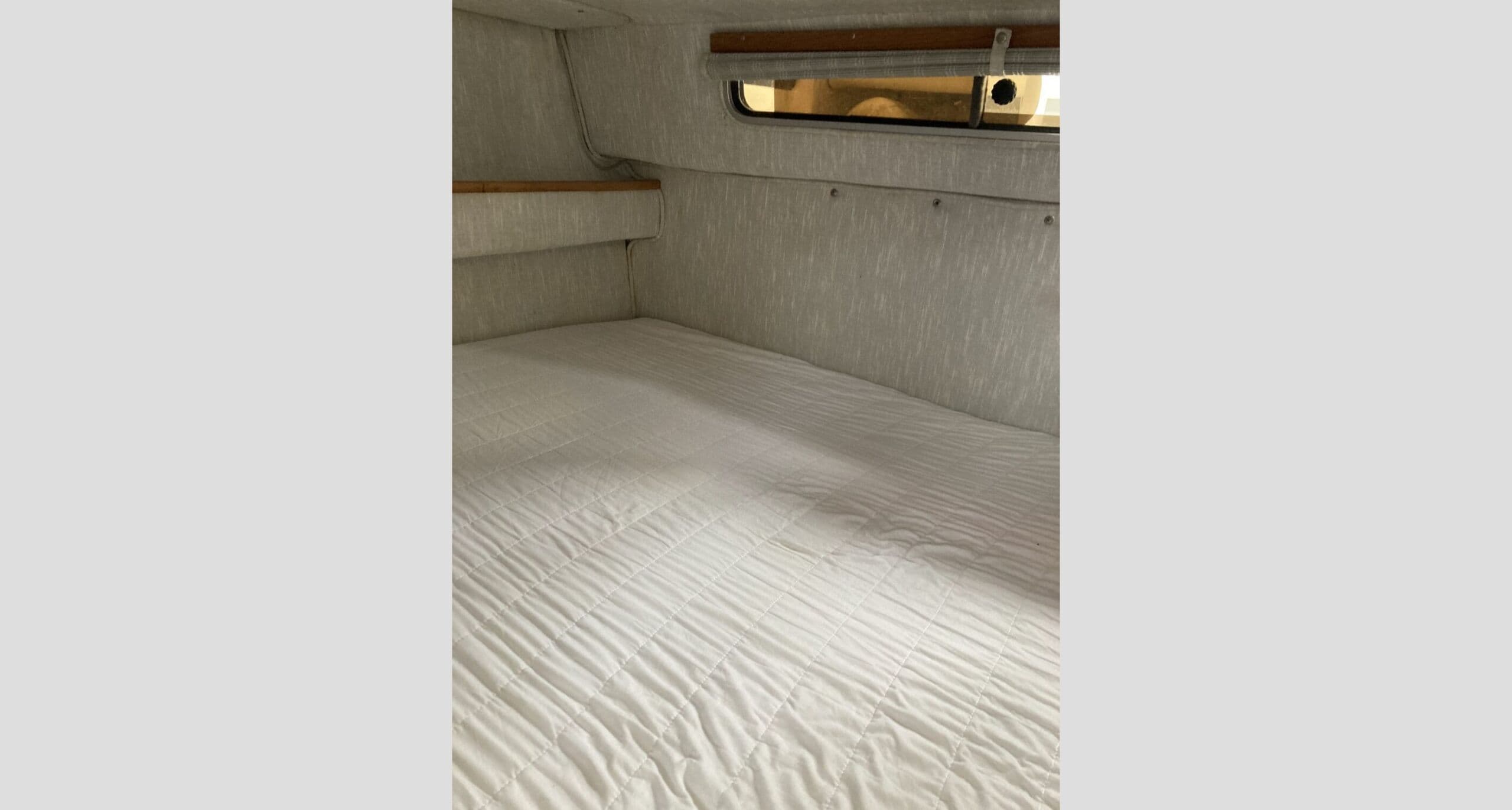 Sea Ray Sundancer 220 DA – Bild 10