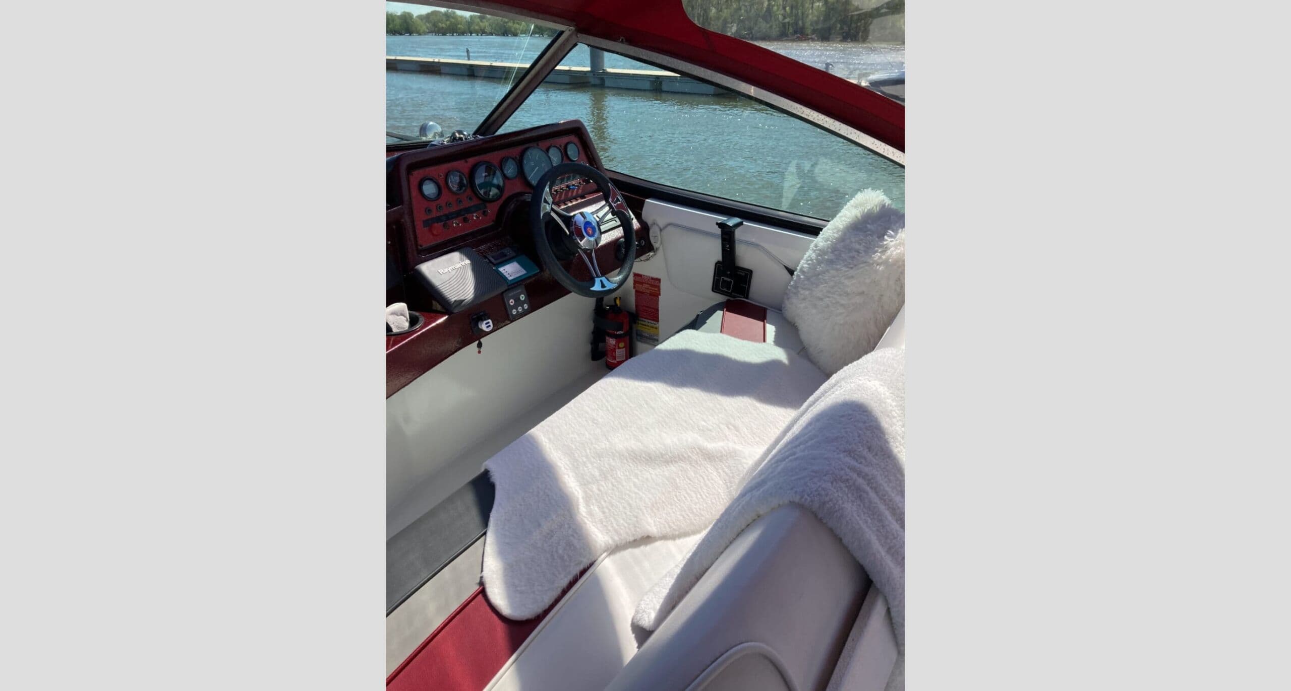 Sea Ray Sundancer 220 DA – Bild 5