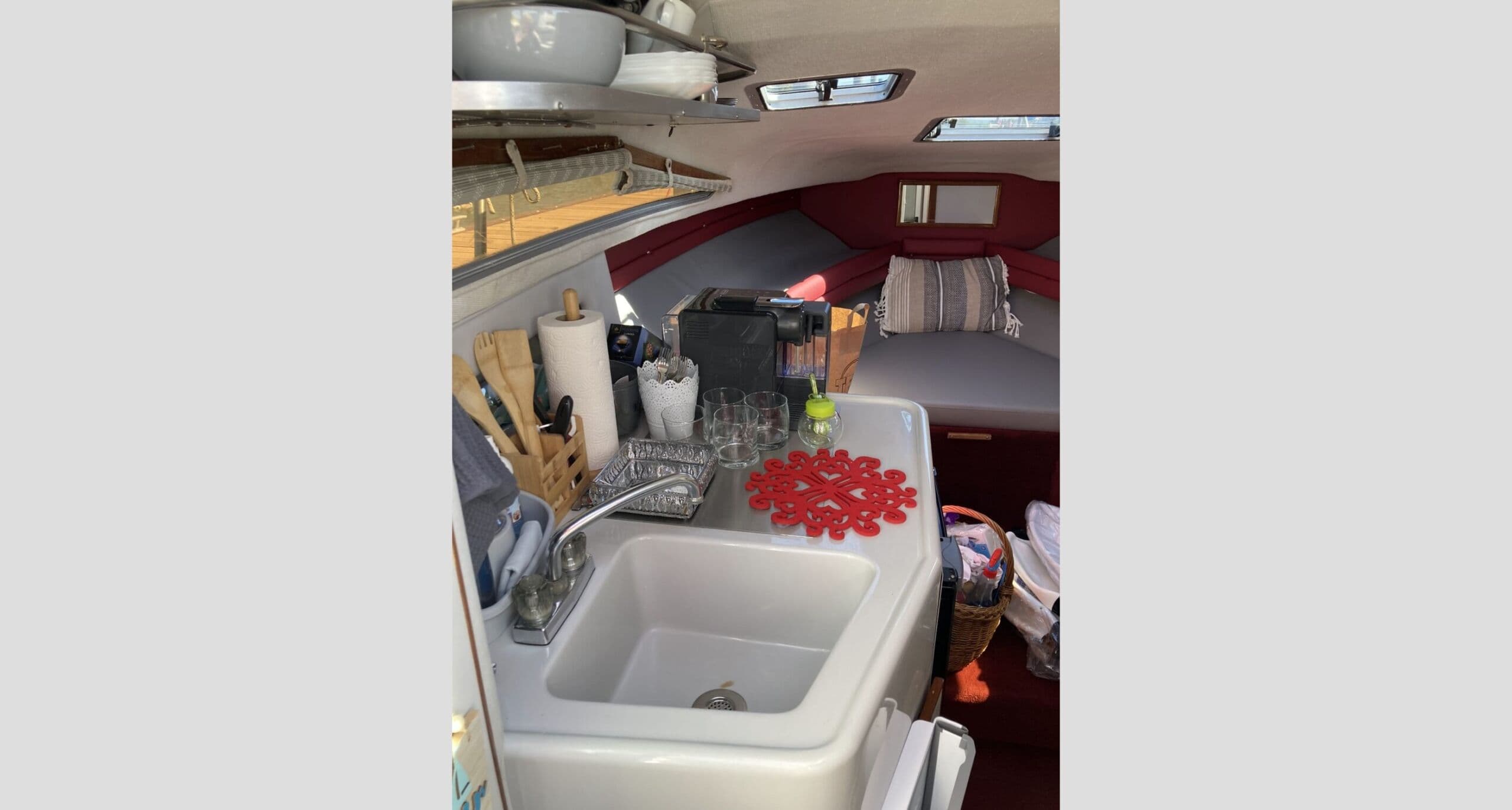 Sea Ray Sundancer 220 DA – Bild 6