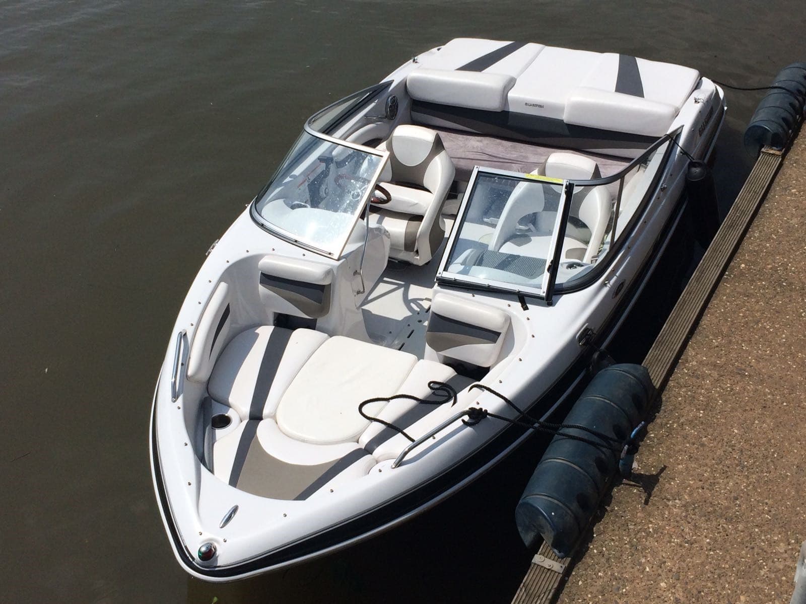 Glastron GT 185 – Bild 2