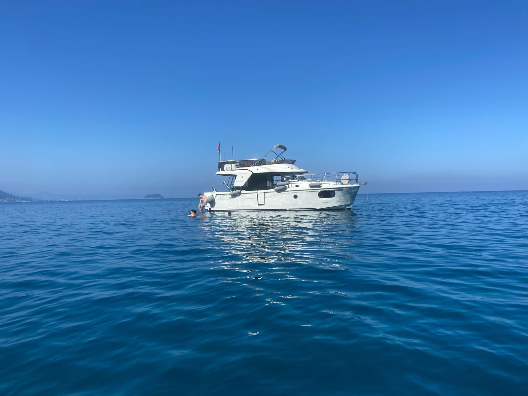 Beneteau swift trawler 30 – Bild 2