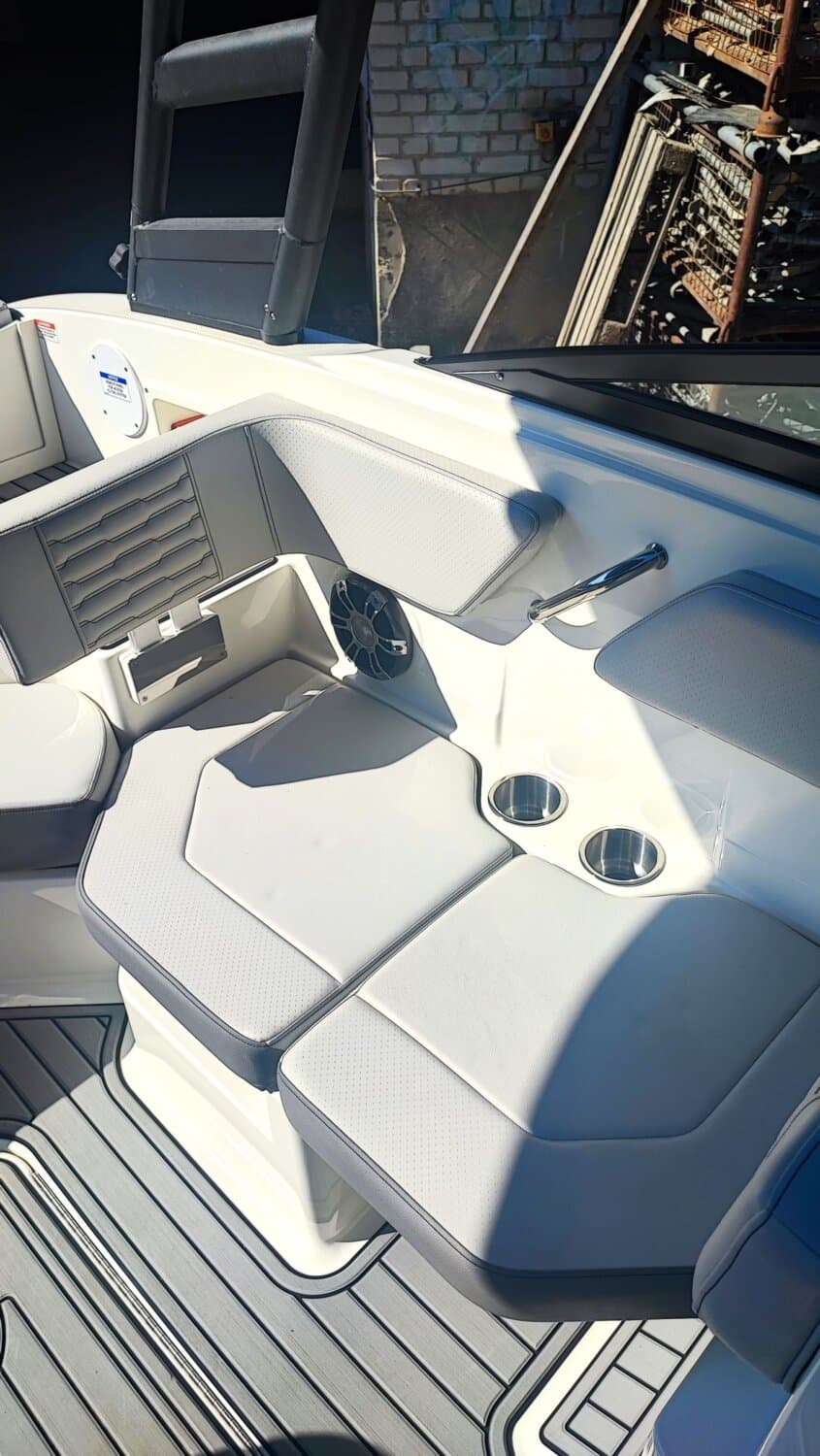 Sea Ray 190 SPXE – Bild 6