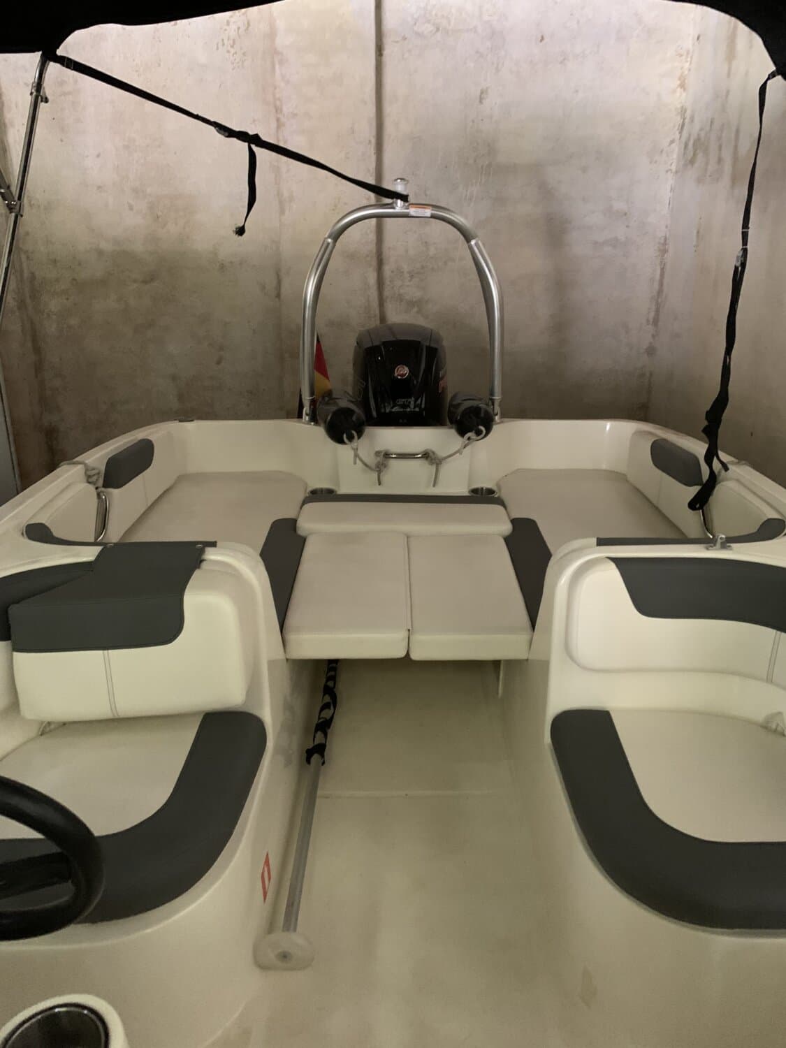 Bayliner E6 – Bild 9