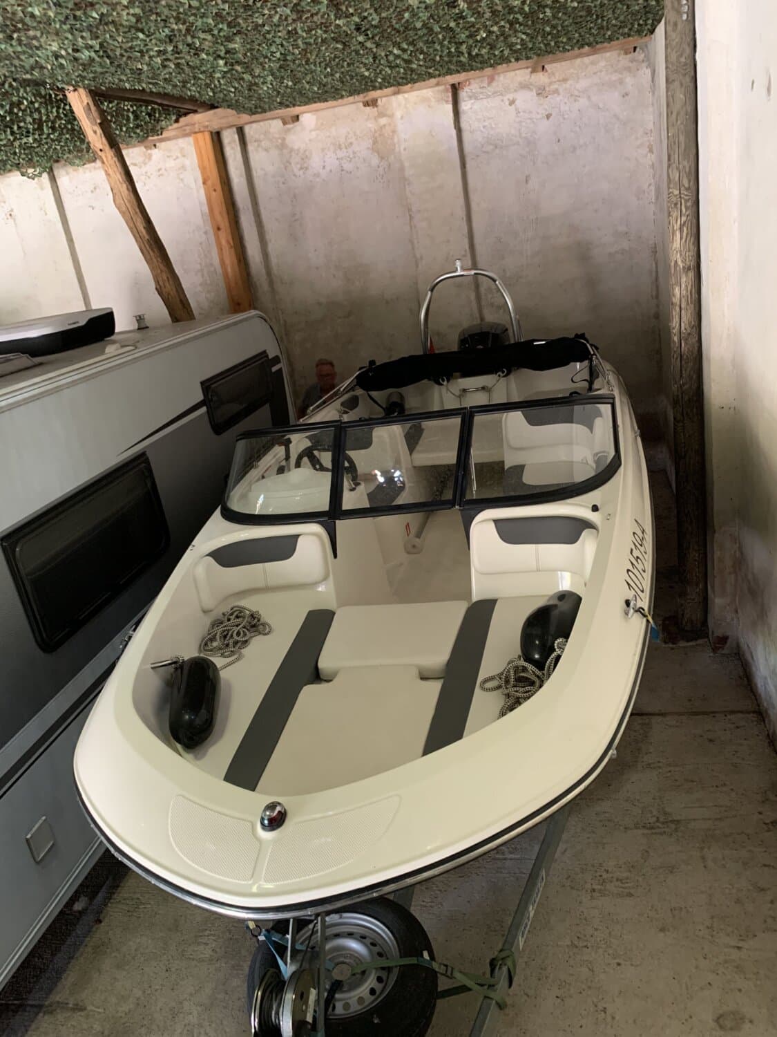 Bayliner E6 – Bild 2