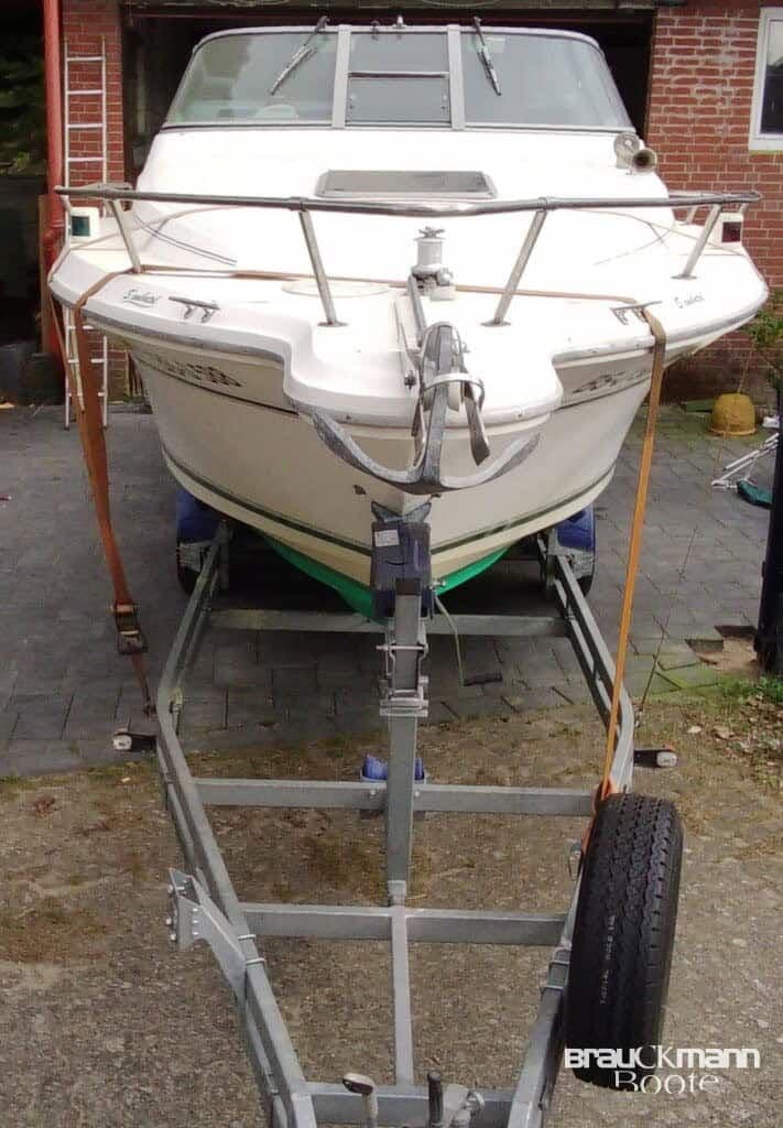 Sea Ray 270 Weekender inkl 35 t Trailer – Bild 3