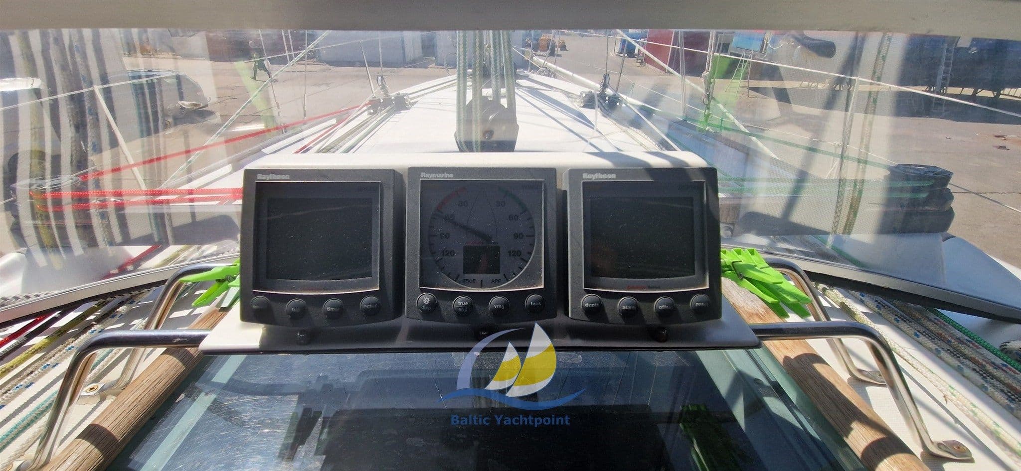 Beneteau OCEANIS 361 Lift keel – Bild 6