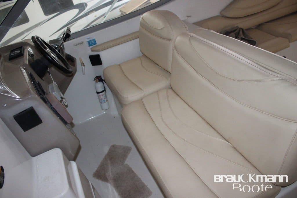 Maxum 3300 SCR – Bild 9