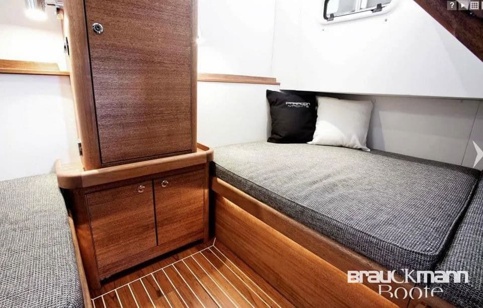 Paragon 31 Seegngiges Schiff – Bild 7
