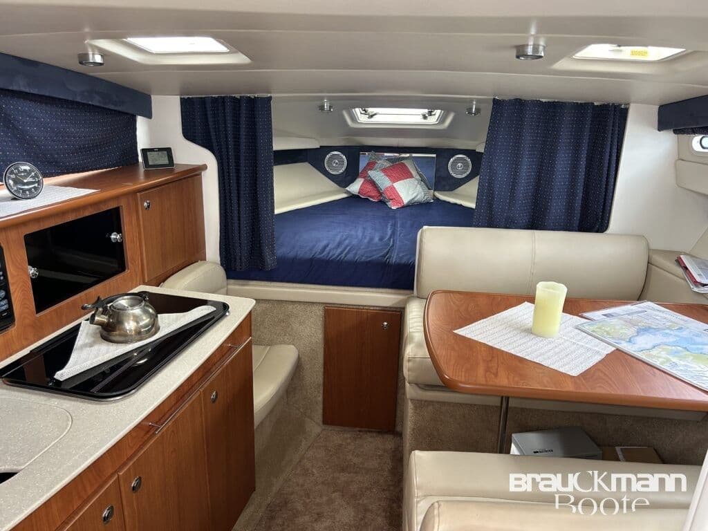 Bayliner 285 mit Bug und Heckstrahlruder – Bild 10
