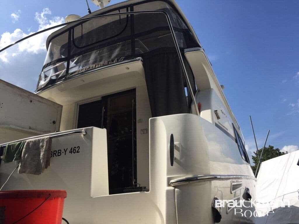 Silverton 330 Sport Bridge  Ihre private Yacht fr stilv – Bild 7