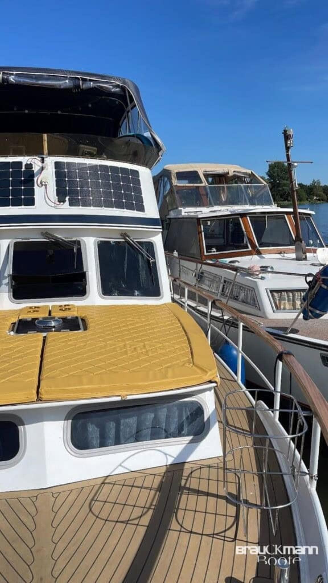 Motoryacht Pedro 148 Fly Moonwind – Bild 4
