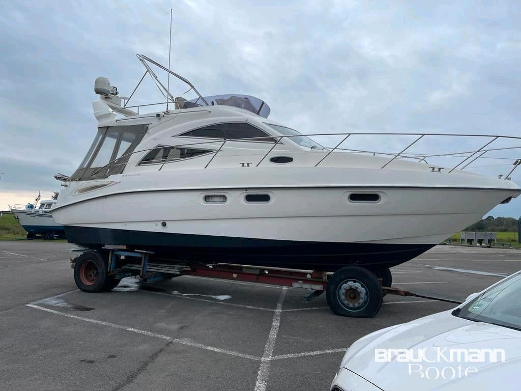 Sealine F34 mit Flybridge  Perfekt ausgestattete Yacht in – Bild 2