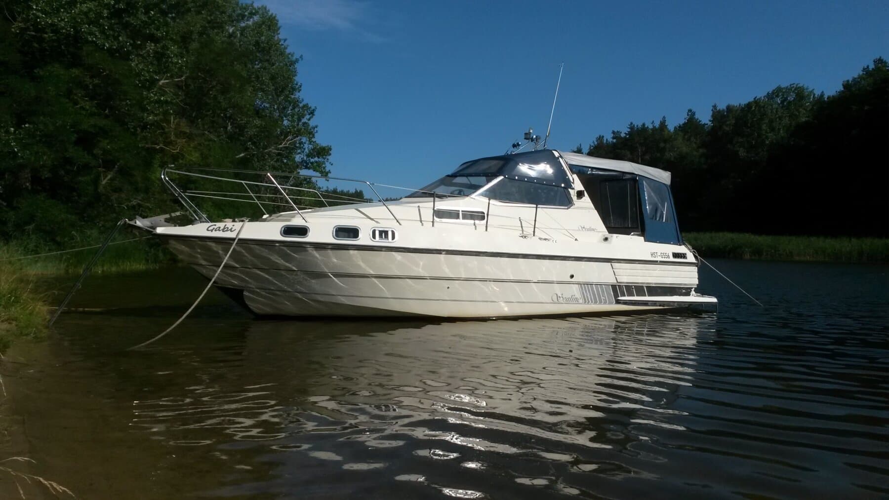 Sealine 285 Family