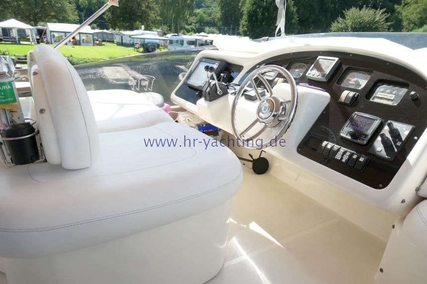 Azimut 52 Fly – Bild 4