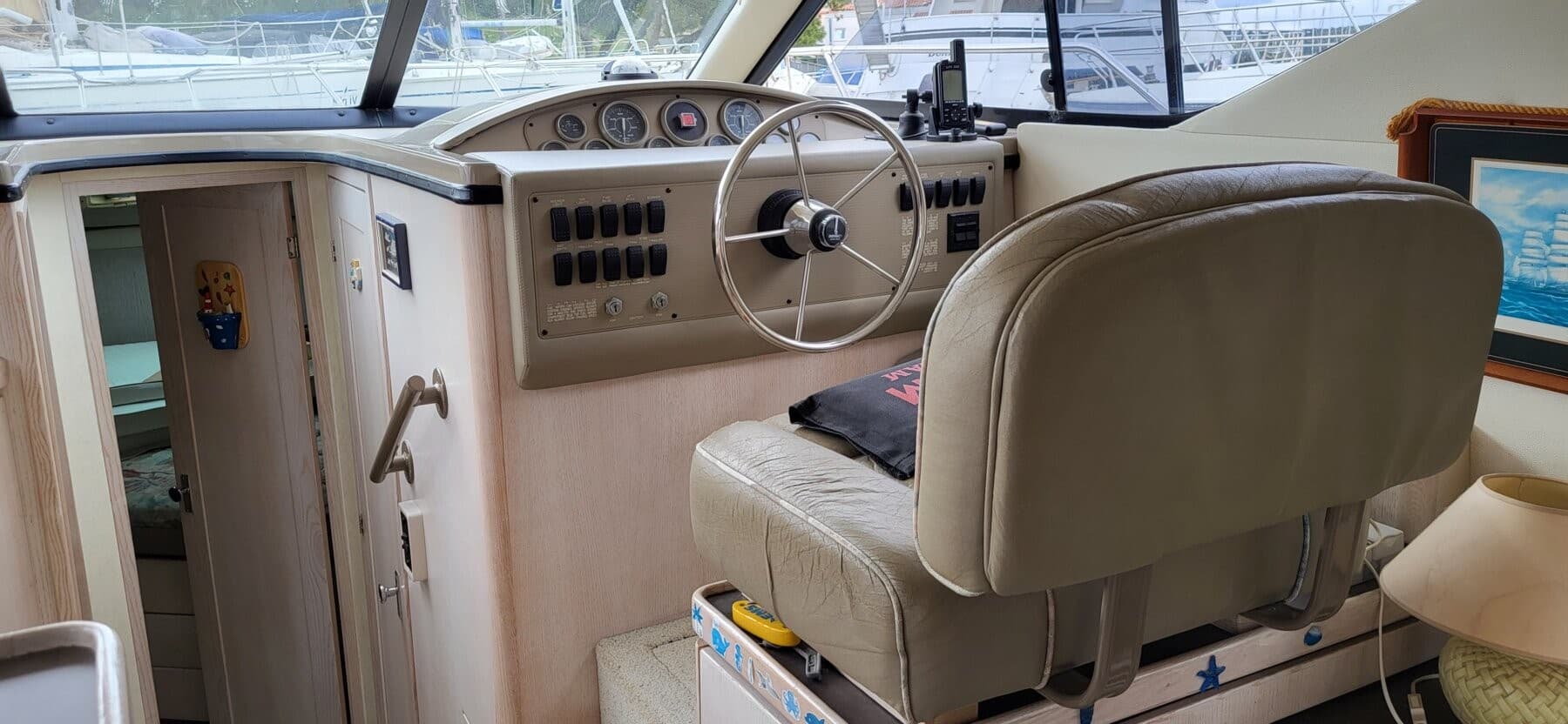 Bayliner 3258 Avanti Fly
