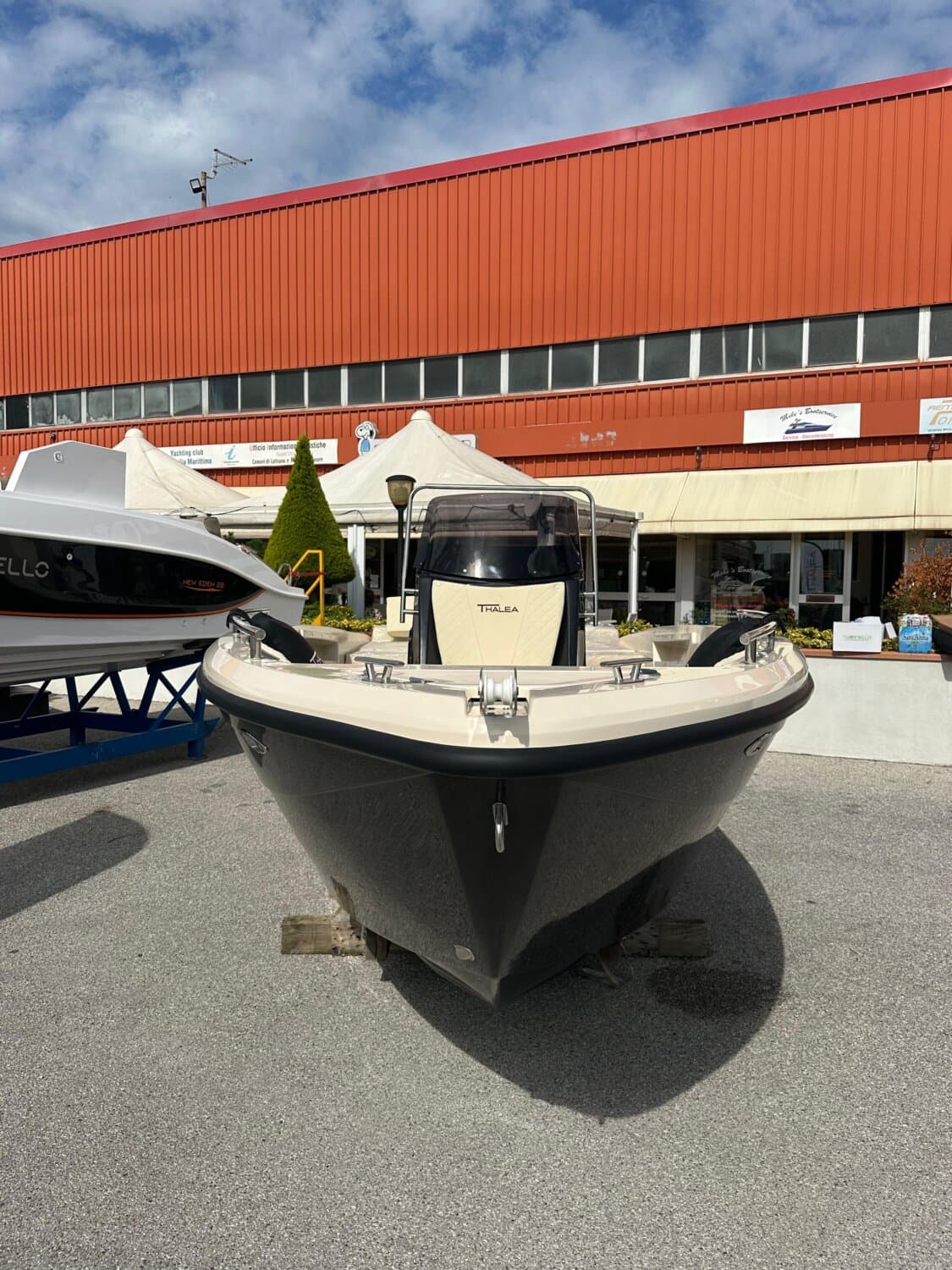 THALEA 21.5 BLACK EDITION – Bild 3