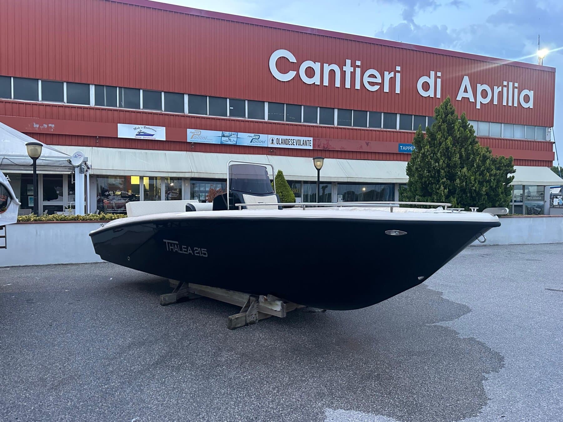 THALEA 21.5 BLACK EDITION