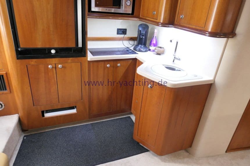 Cruisers Yachts 3672 Express *reduziert* – Bild 7