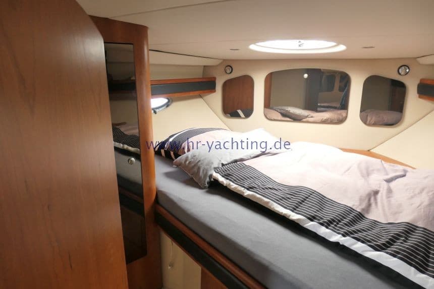 Cruisers Yachts 3672 Express *reduziert* – Bild 9