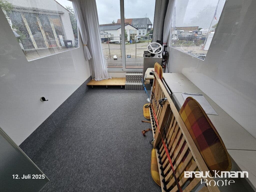 Hausboot Mebo 750 aus Aluminium mit Straentrailer – Bild 3