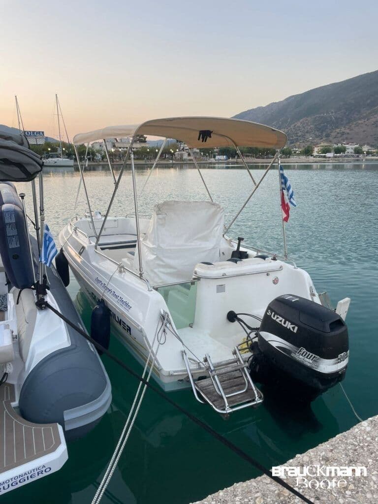 Quicksilver 500 open