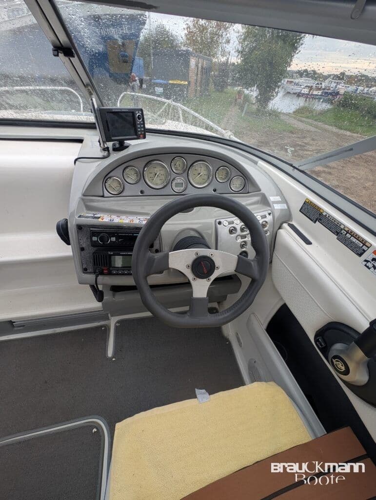 Bayliner 652 CU  Komfort trifft auf Sportlichkeit – Bild 6