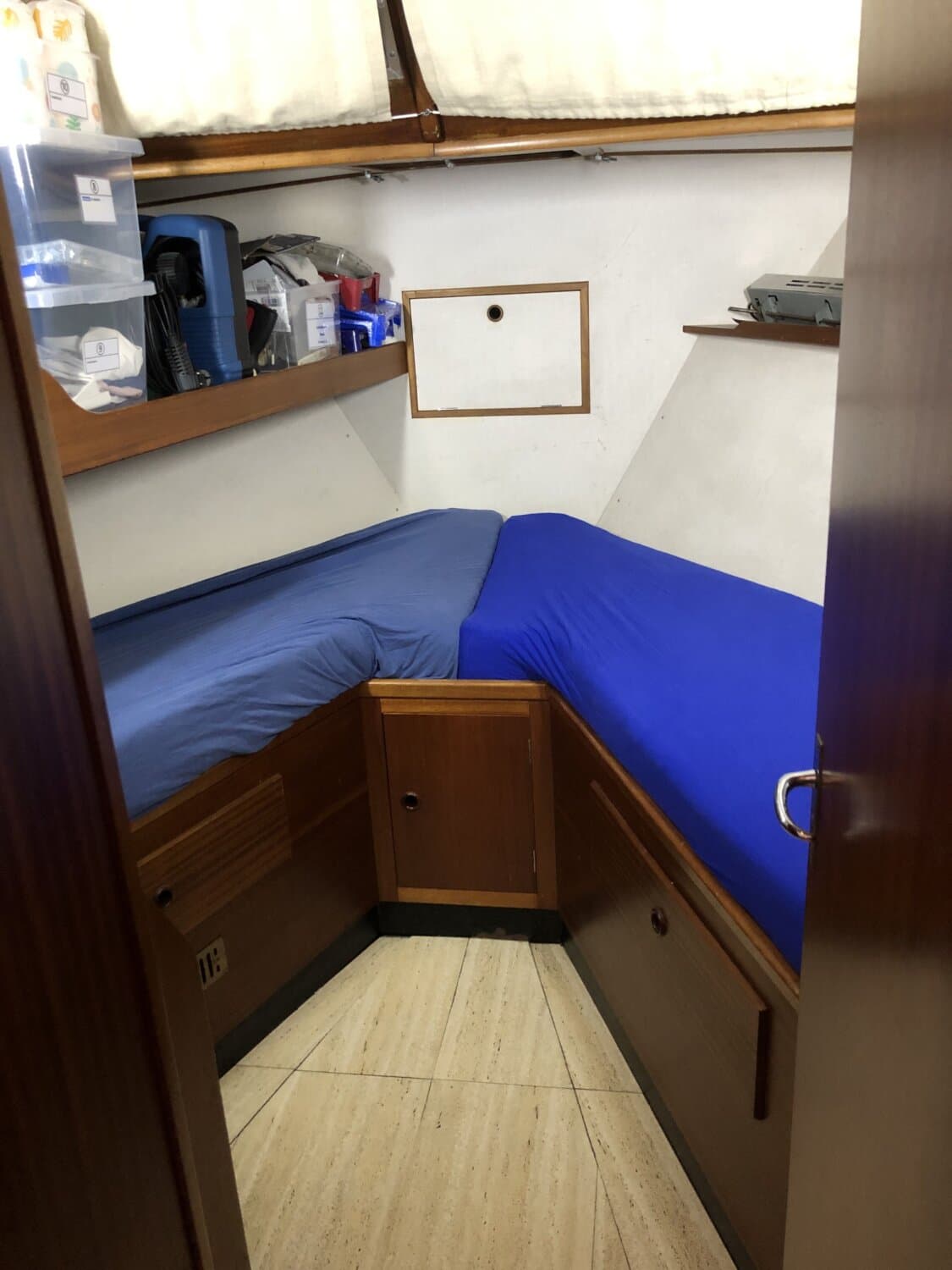 Broom 37 Continental Magnor mit Beiboot – Bild 5