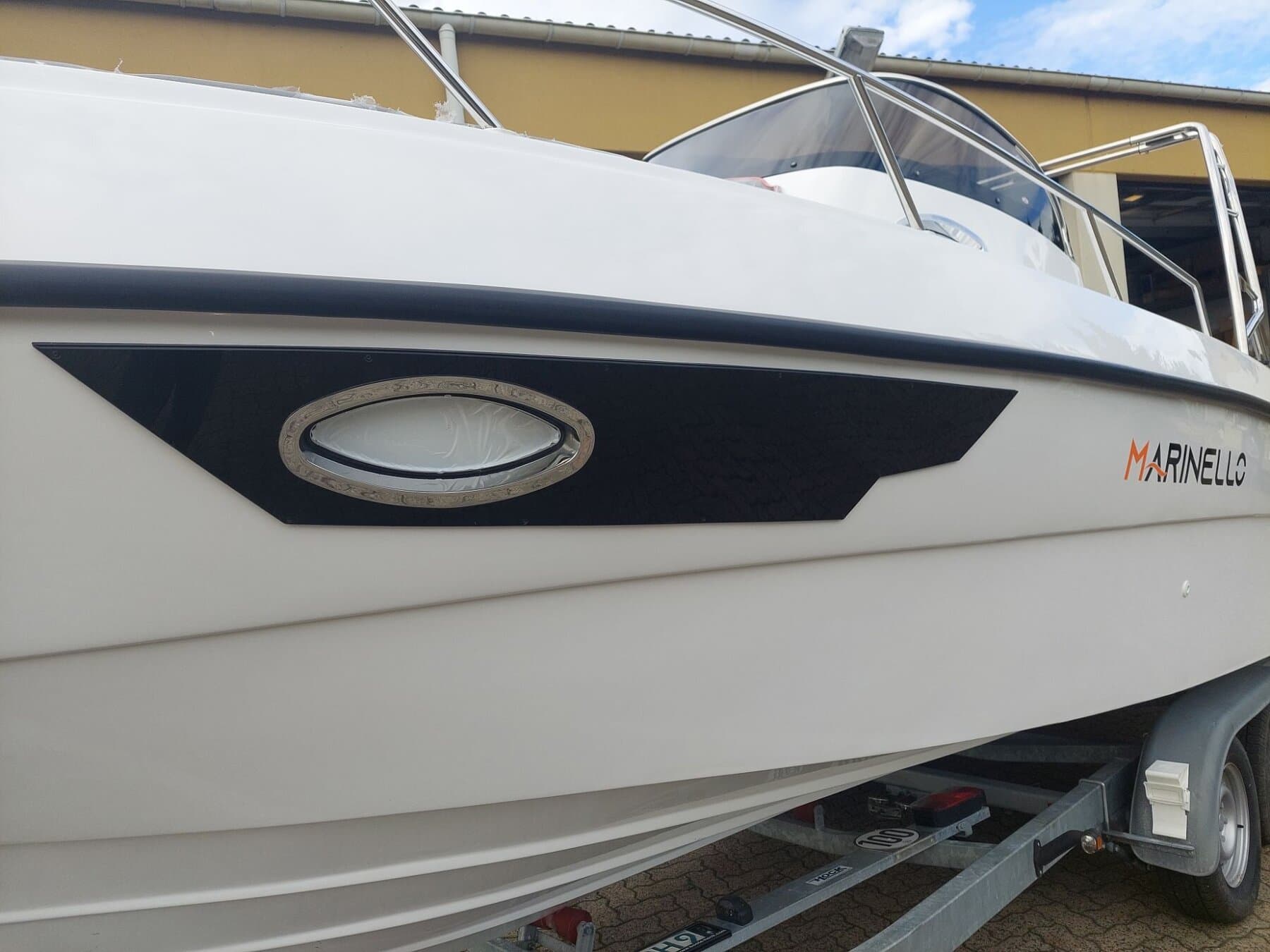 Marinello 26 Cabin mit Honda BF 250 , bis 350 PS motorisierbar – Bild 3