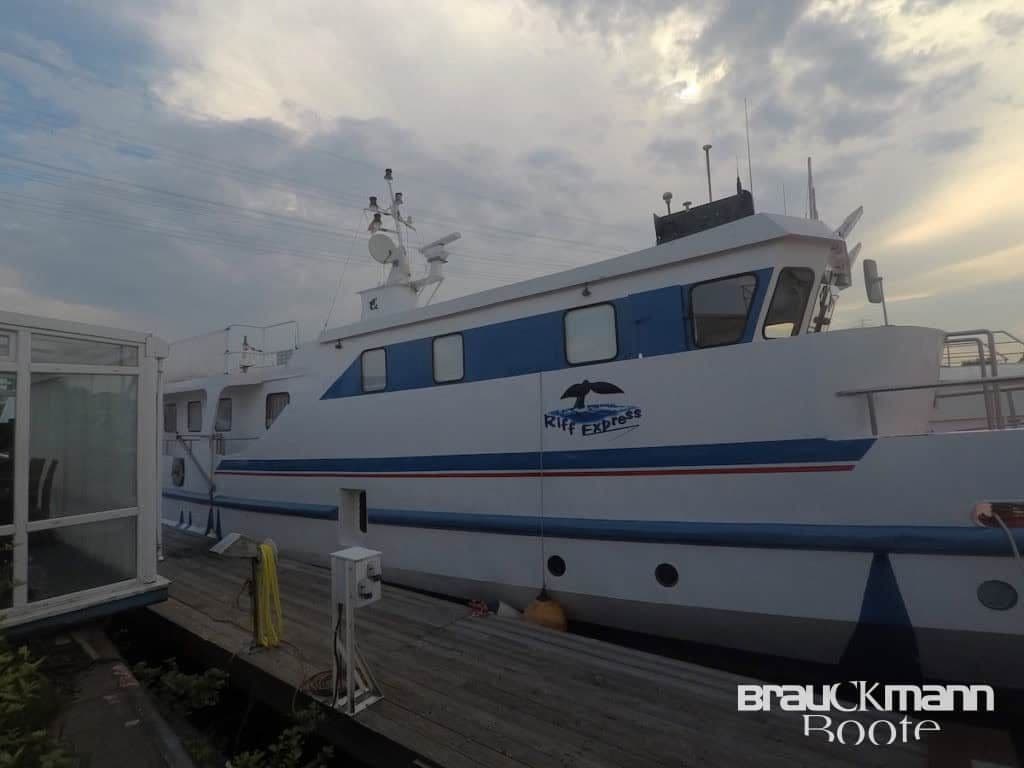 Reiseschiff Riff Express in 1 a Zustand – Bild 4