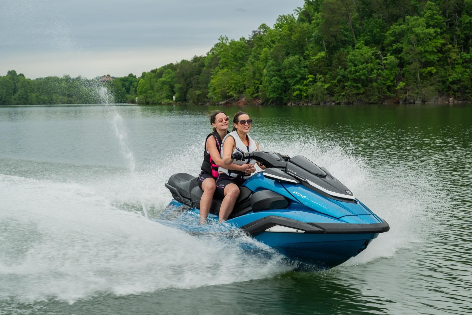 Yamaha FX Cruiser SVHO – Bild 2