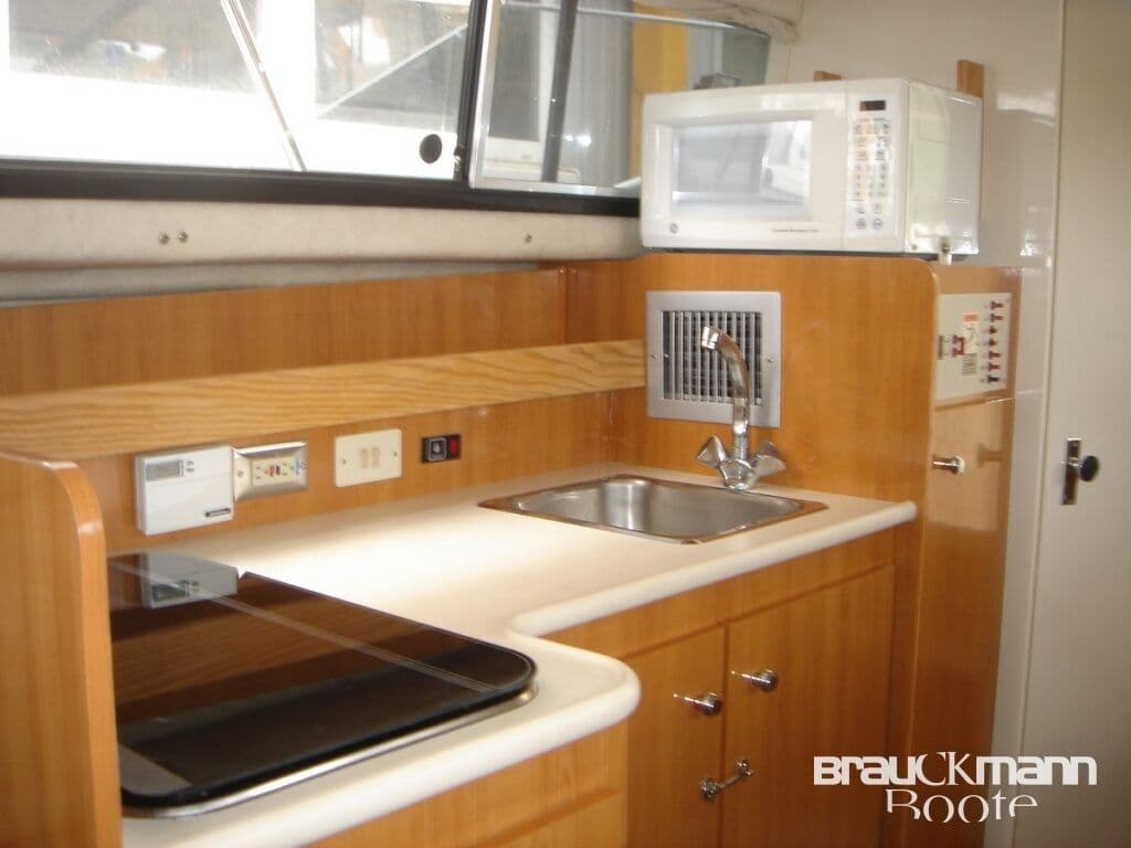 Bayliner 2859  Express – Bild 5