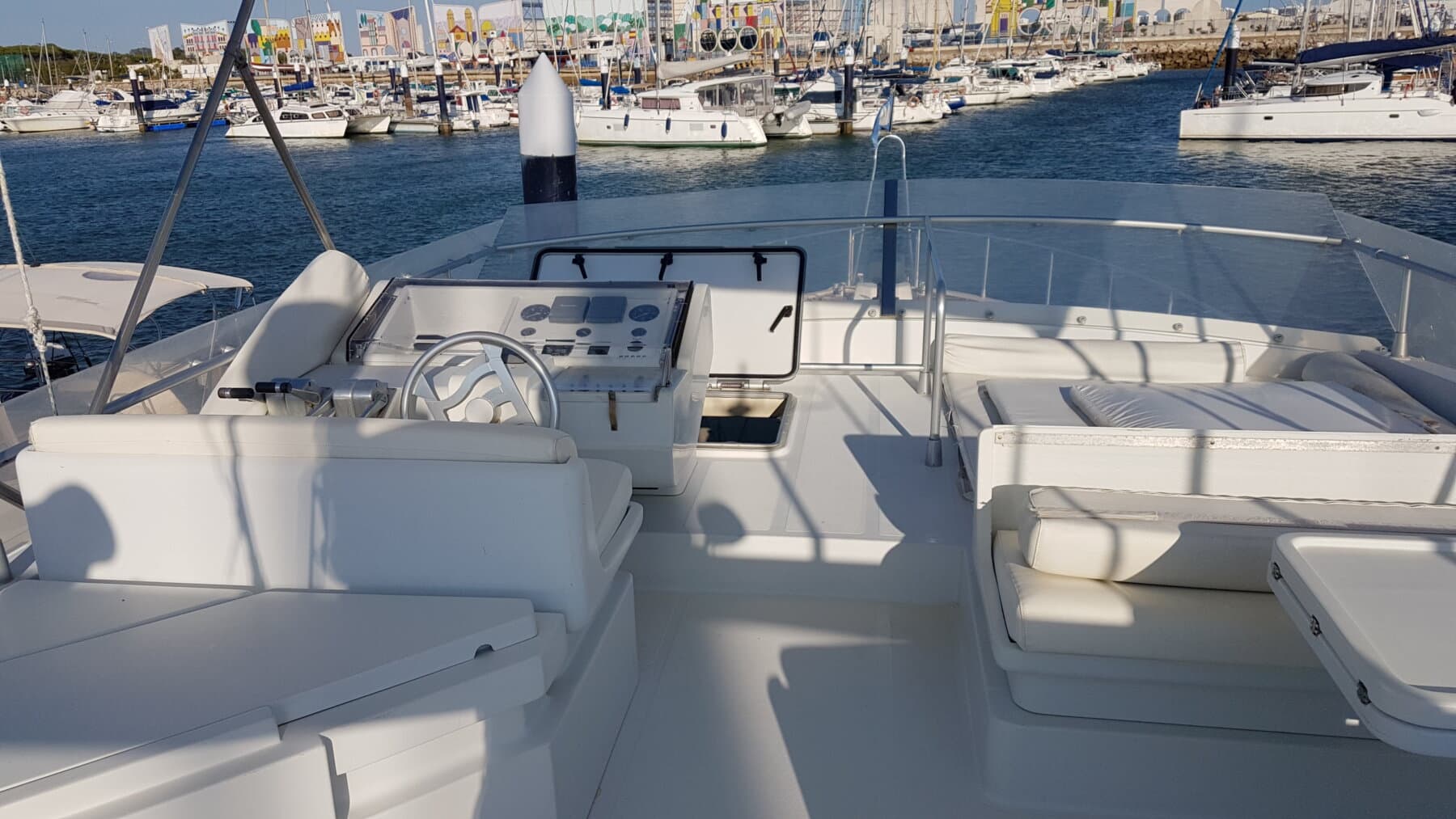 Ferretti 185 Fly – Bild 6