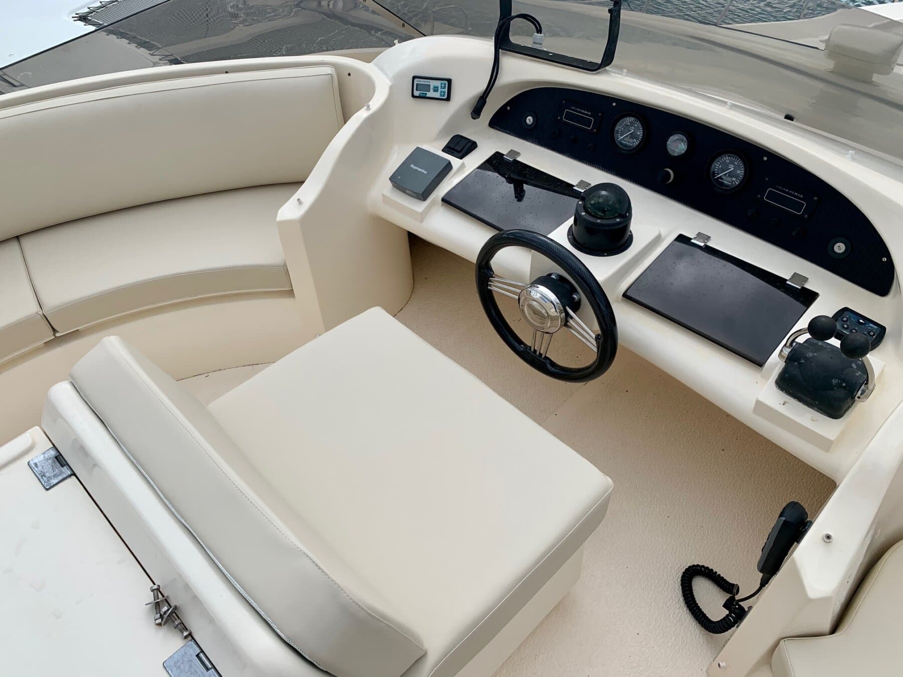 Astondoa 54 GLX – Bild 6