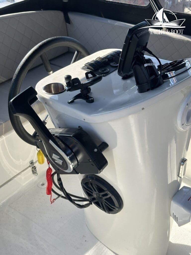 Riomar 515 mit 15 PS (Neuboot) – Bild 7