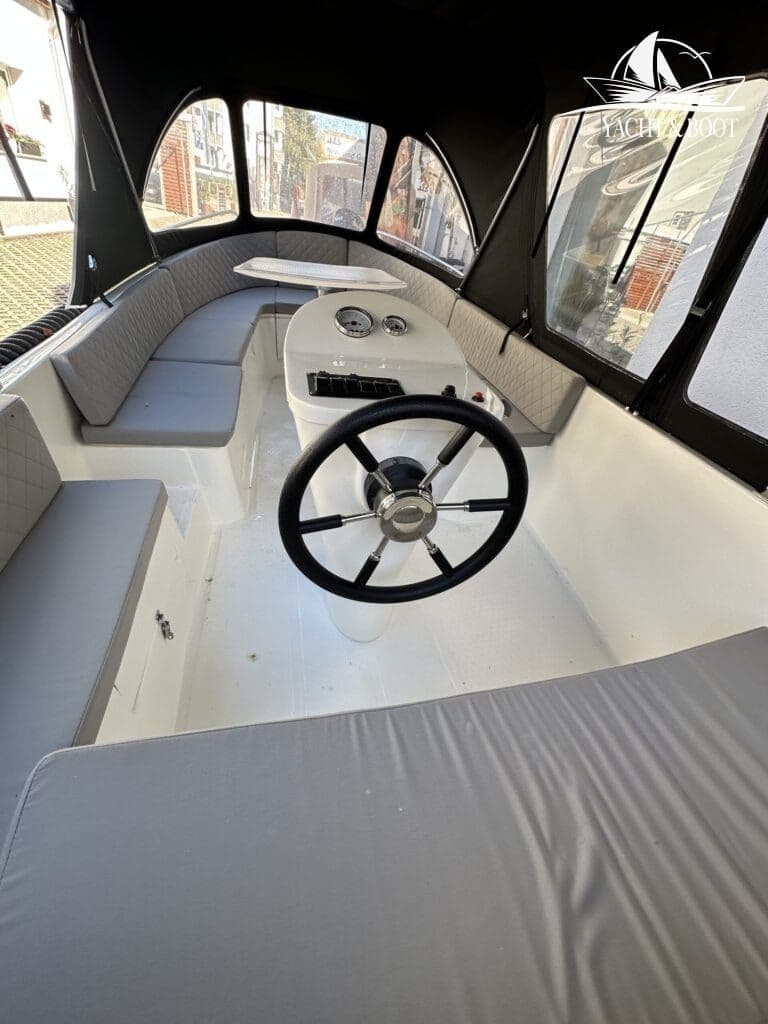Riomar 515 mit 15 PS (Neuboot) – Bild 10