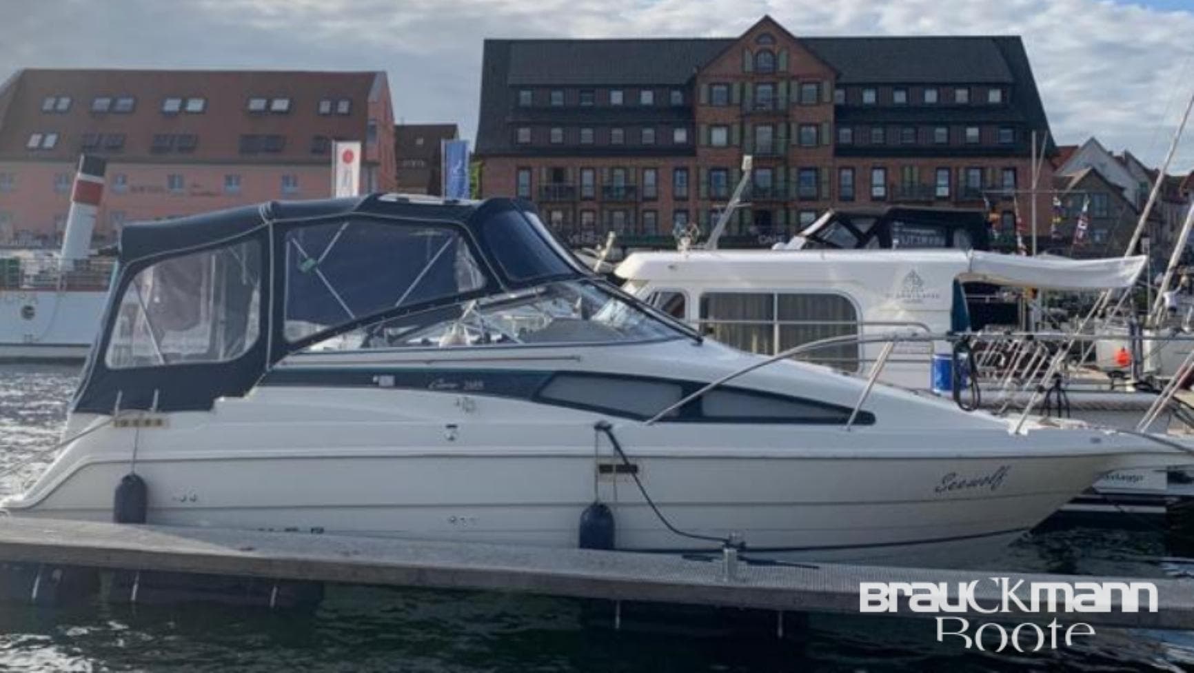 Bayliner 2655 CS in 1 a Zustand