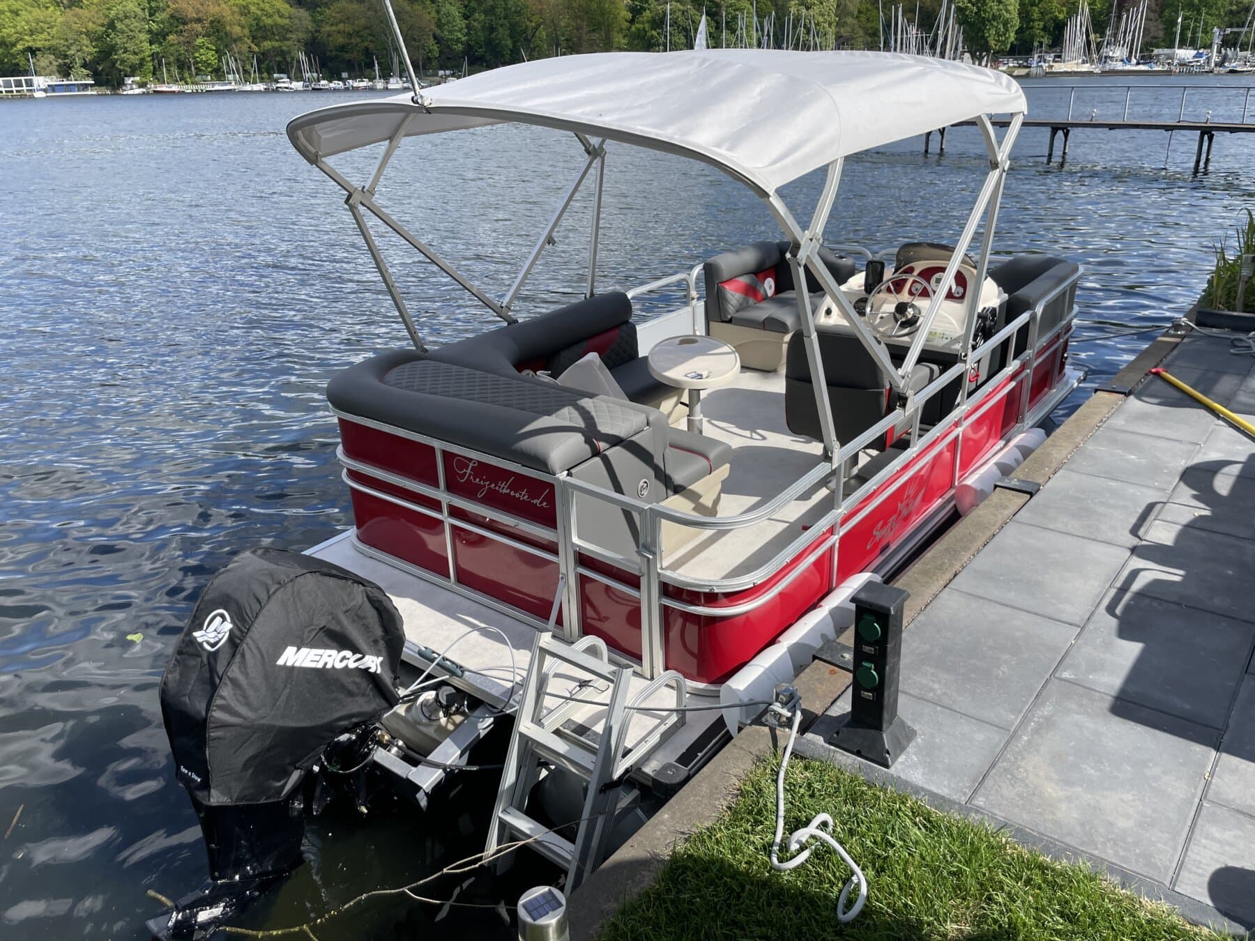 Sun Lounger 500 Pontonboot SL – Bild 9