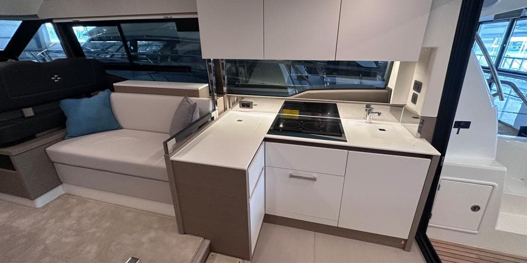 Prestige 460 – Bild 7