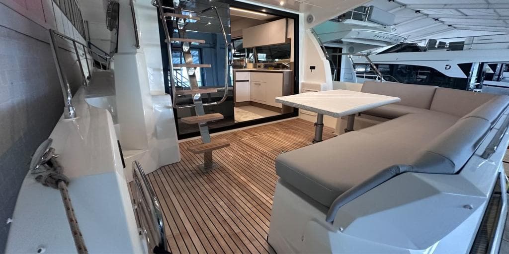 Prestige 460 – Bild 3