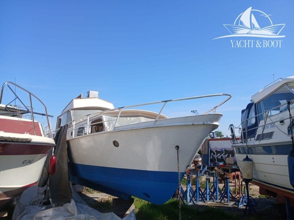 Stahlverdränger 11,20 m | Projektboot, Flybridge – Bild 2