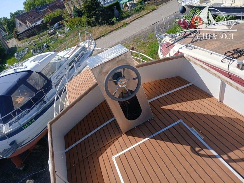 Stahlverdränger 11,20 m | Projektboot, Flybridge – Bild 6